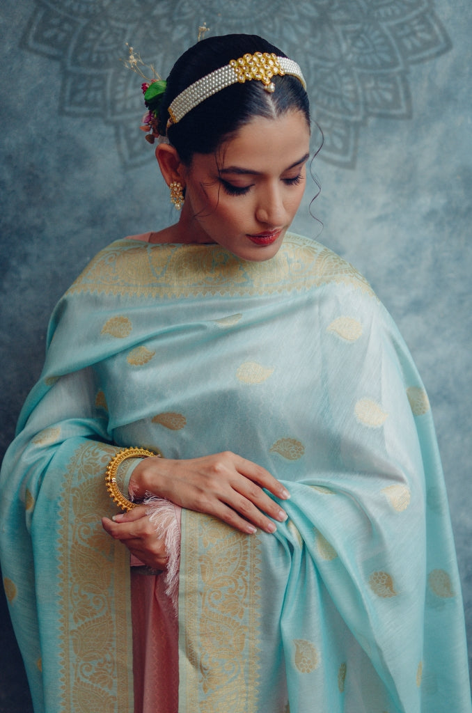 Neela Aasman
