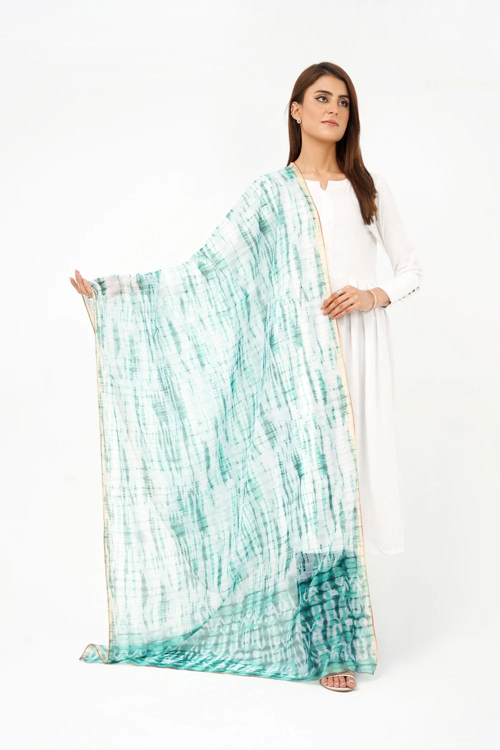 Luna -Manar Dupatta