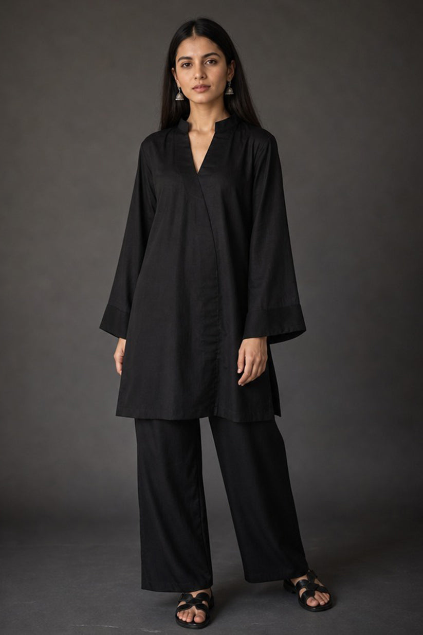 RELAXED FIT PLEATED SHIRT WITH WIDE LEG TROUSERS