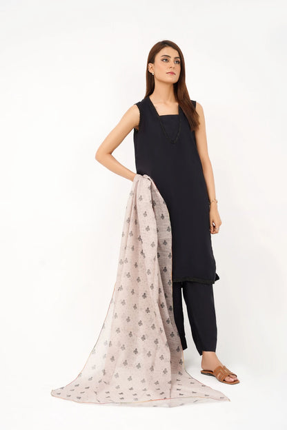 Reverie  -Manar Dupatta