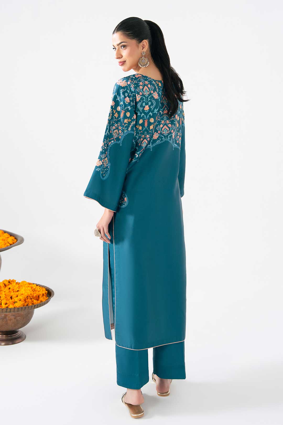 TEAL KURTA SET WITH ADDA WORK