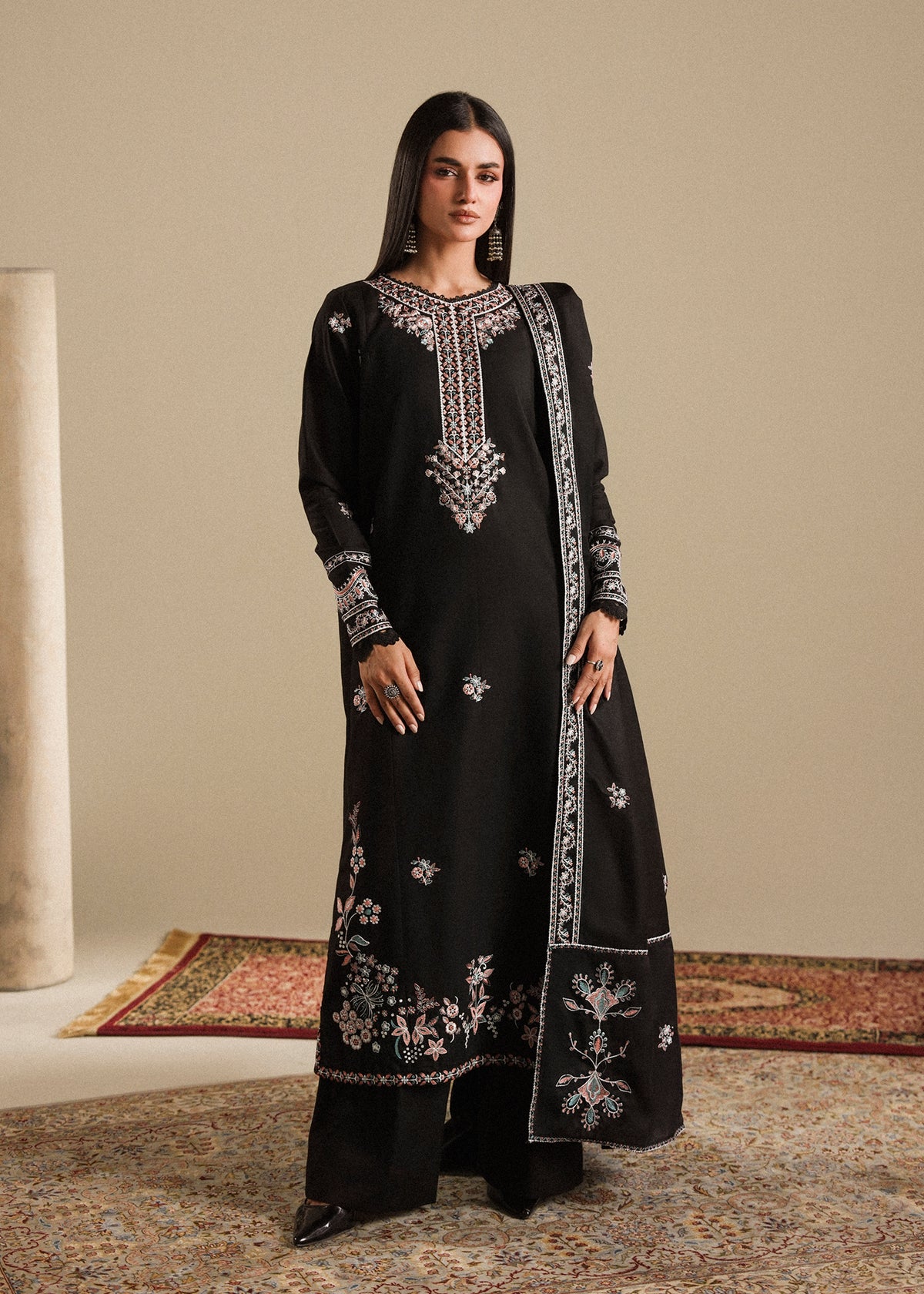 Noir Khaddar 2-Piece Set