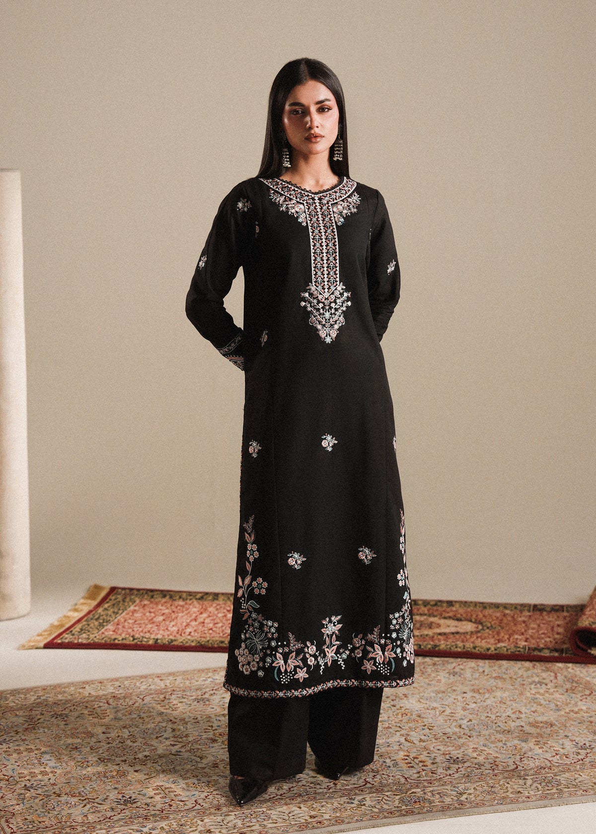 Noir Khaddar 2-Piece Set