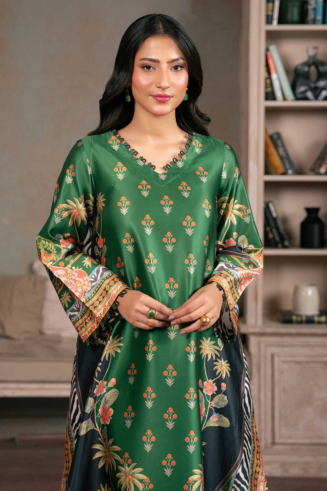 GREEN BLACK PRINTED SILK KAFTAN