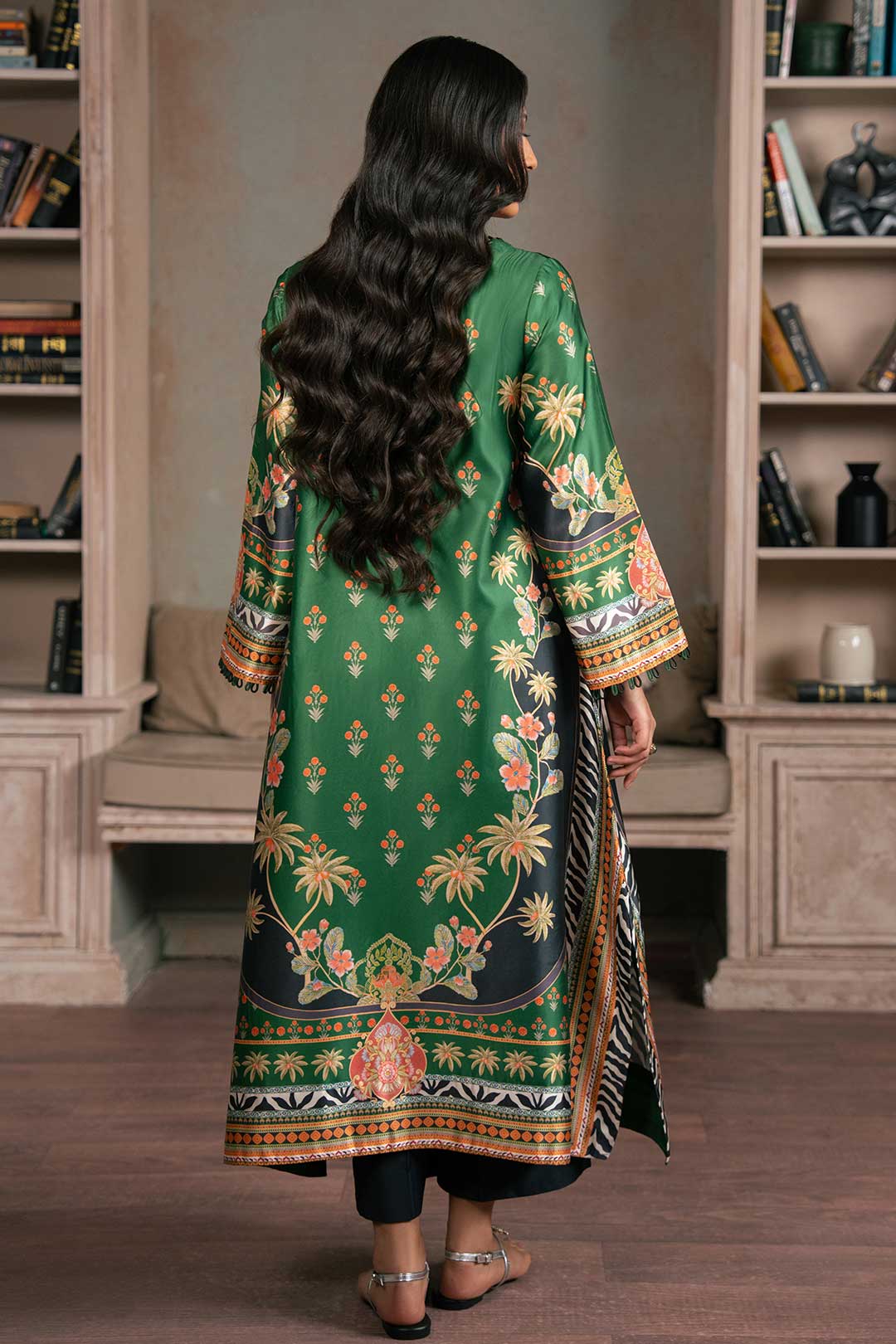 GREEN BLACK PRINTED SILK KAFTAN