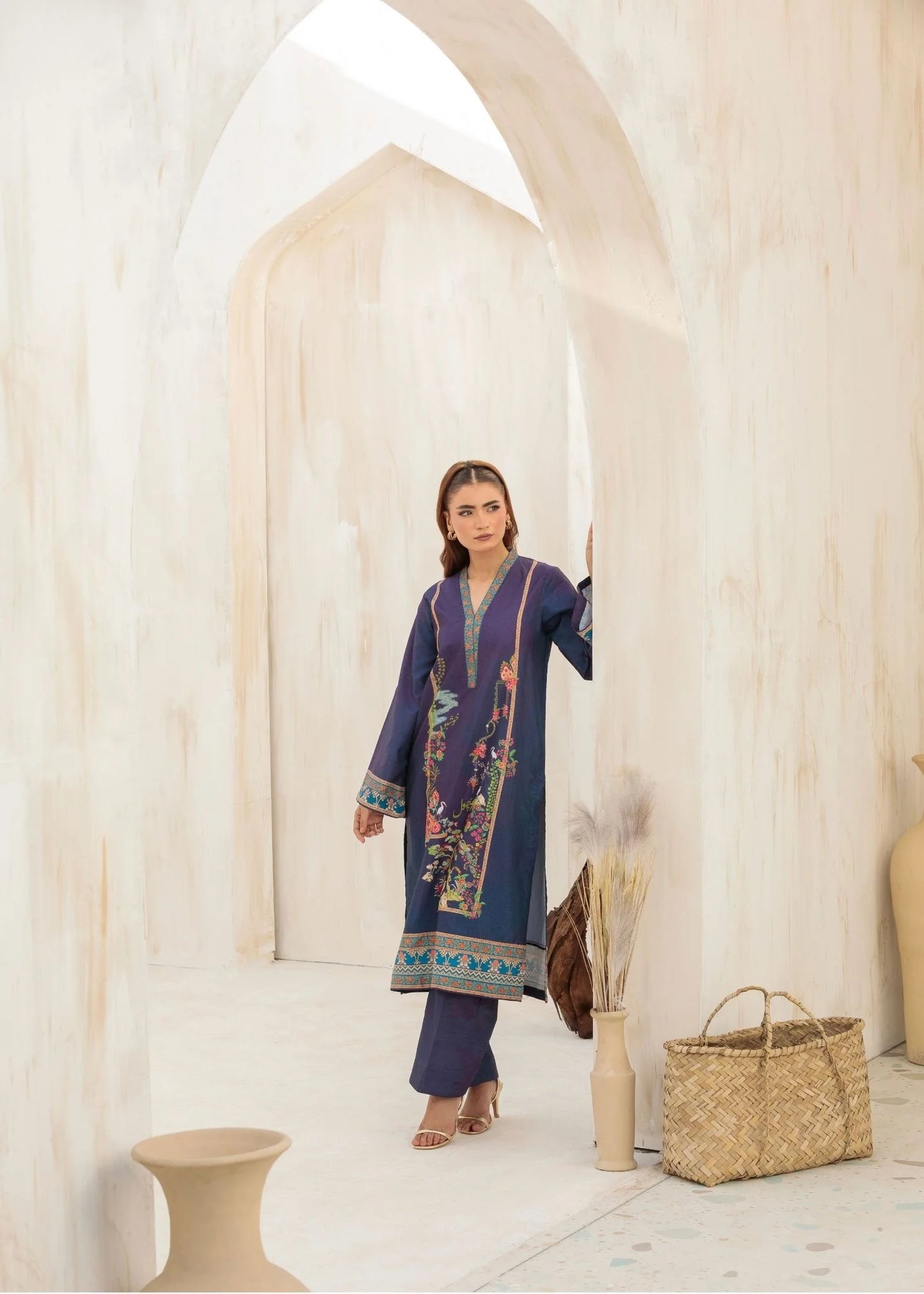Nayab- Rawsilk set