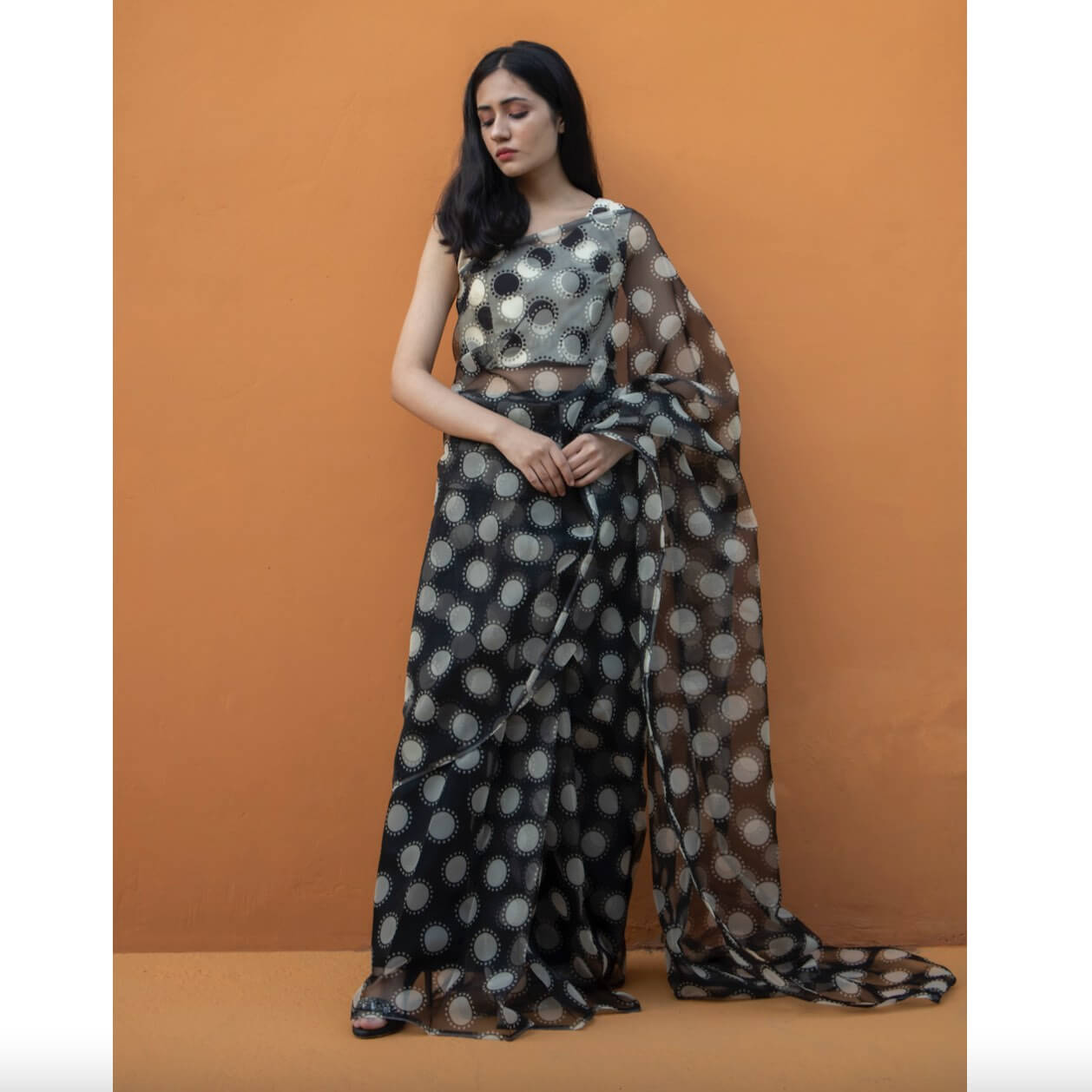 Polka Dots Saree | Kar2 - Zaymal