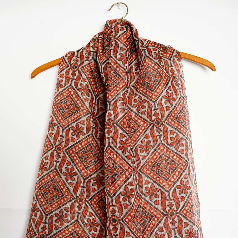 Red Geometric | Z&F 018