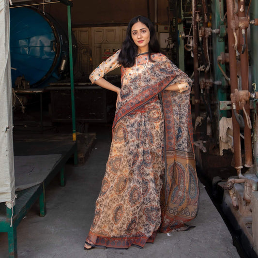 Bisque Saree | Kar1 - Zaymal