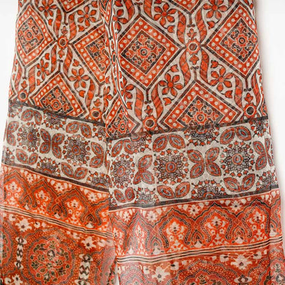 Red Geometric | Z&F 018