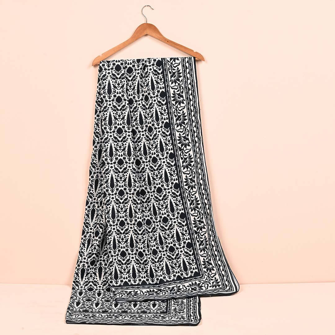 Black and White | DNSH210023 - Zaymal