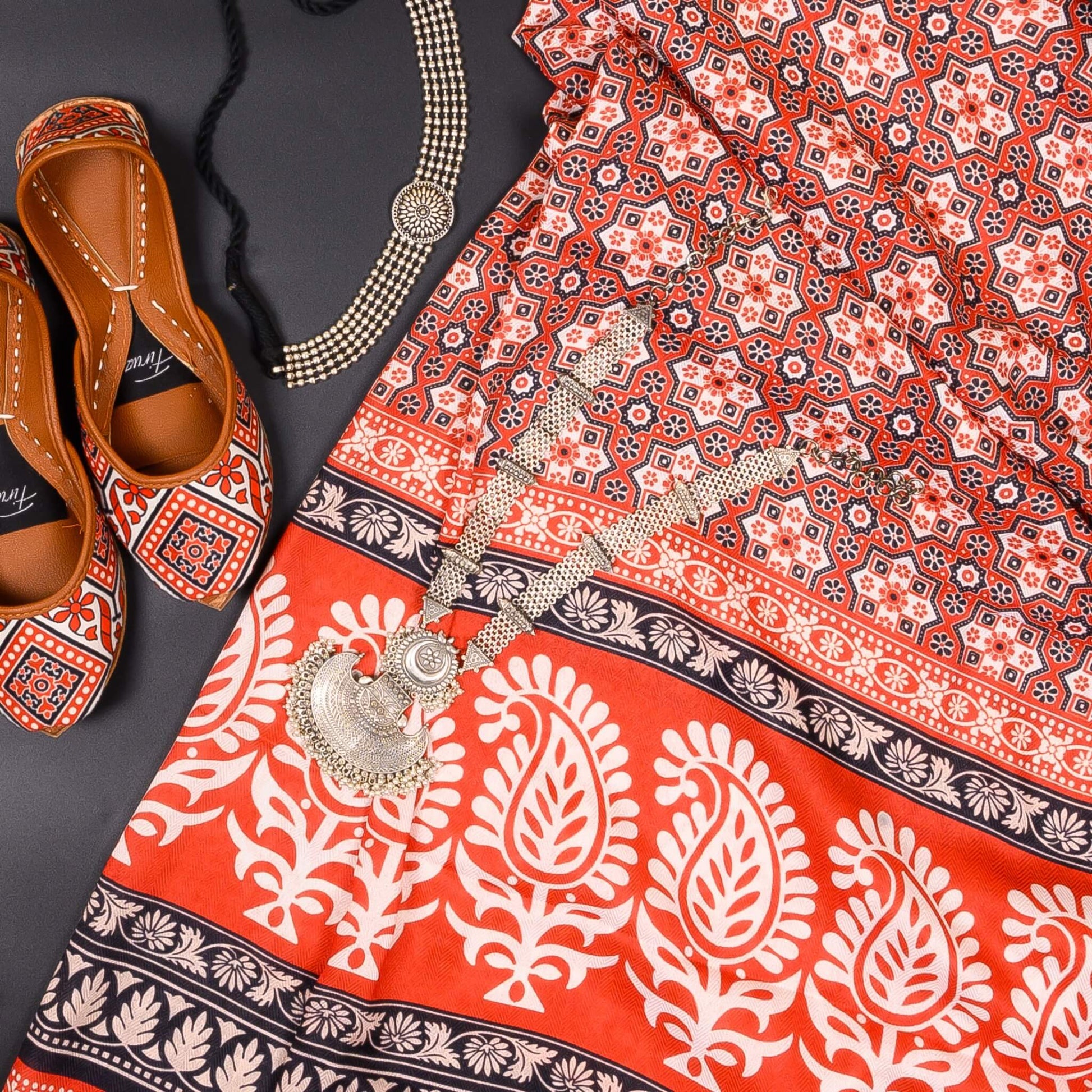 Orange Paisleys | DN SH210012 - Zaymal