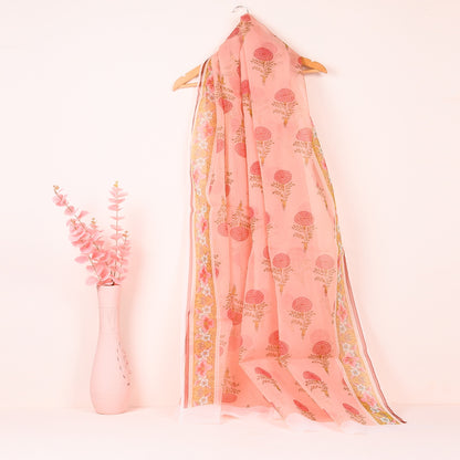 A Pink Well Done - Zaymal