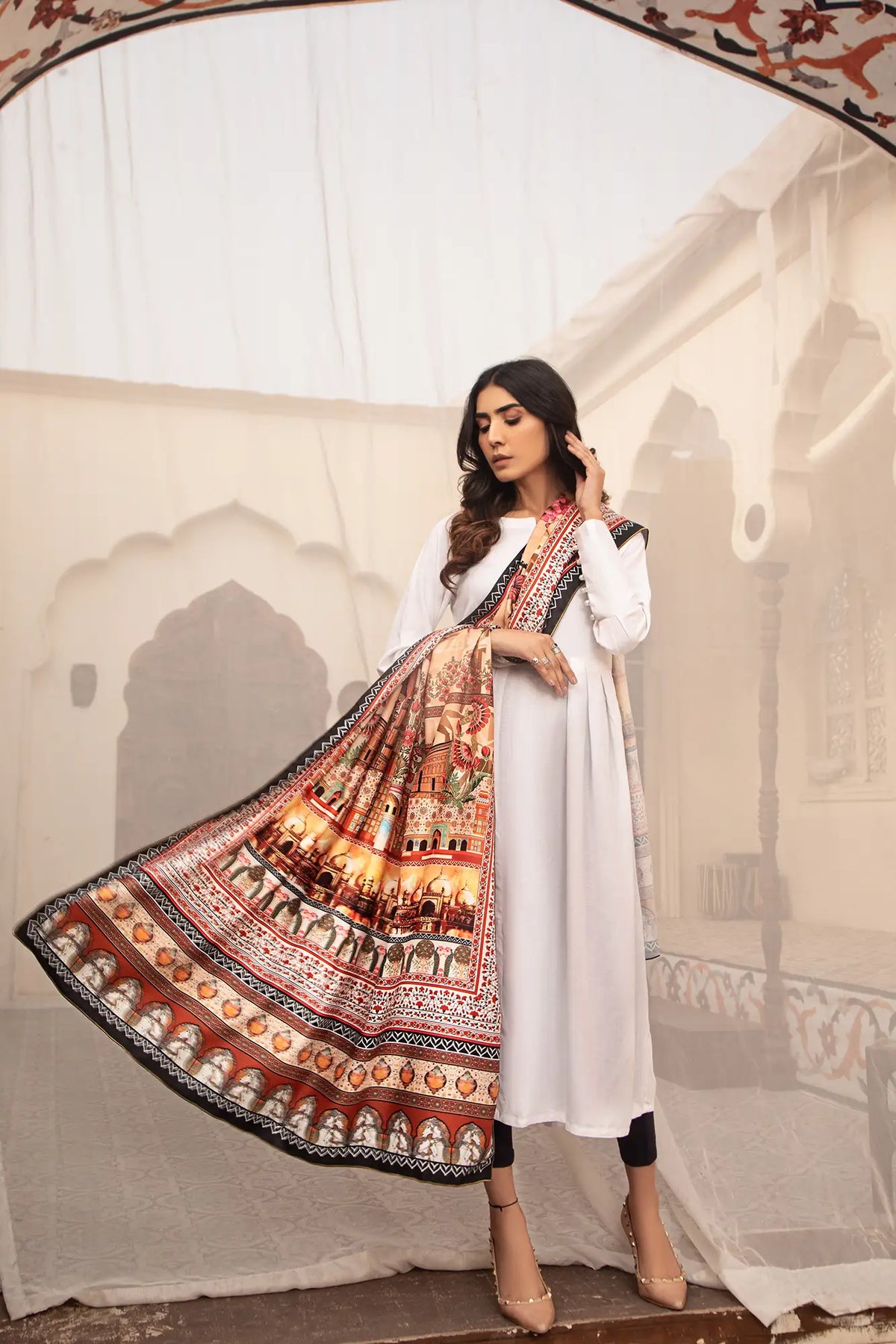 Lahore Shawl