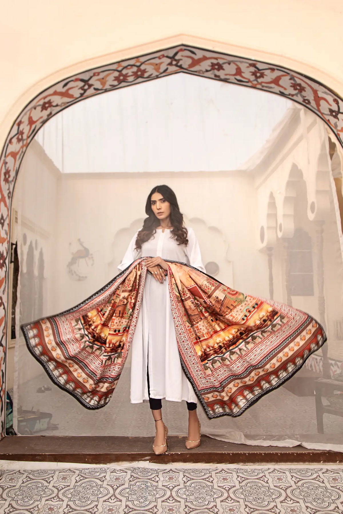 Lahore Shawl